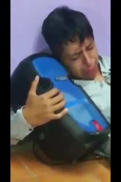 SaltyPhish in his habitat