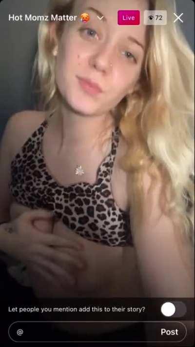 Second titty flash with closeup nipple