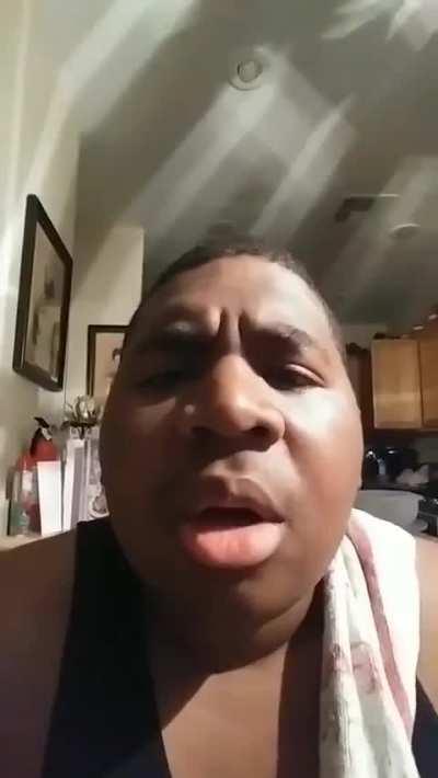 Can yall rate my singing? I want to ask this girl to be my girlfriend.