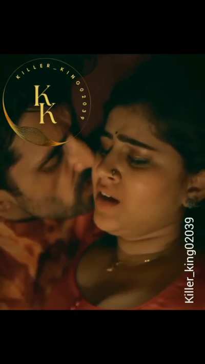 Indian girl’s navel fingered 