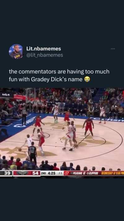 Gradey gonna have to deal with this his whole career 