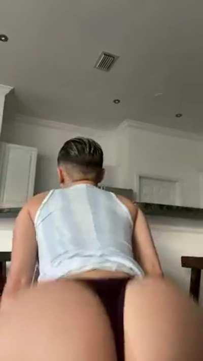 Huge melons 💦🔥🔥 Get her links in comments 👇🏻🔥