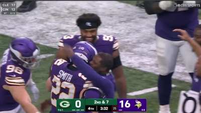 Harrison Smith Leaving the Field One Last Time