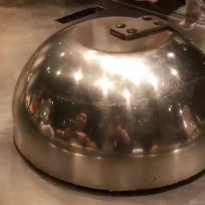 Making Teppanyaki Caramel Popcorn