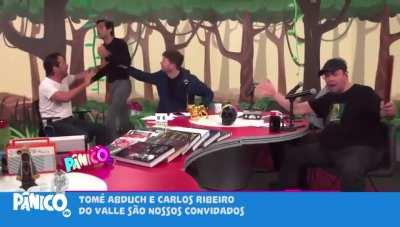 Briga entre André Marinho (ex-bolsonarista) e Tomé Abduch (bolsonarista) na Jovem Pan