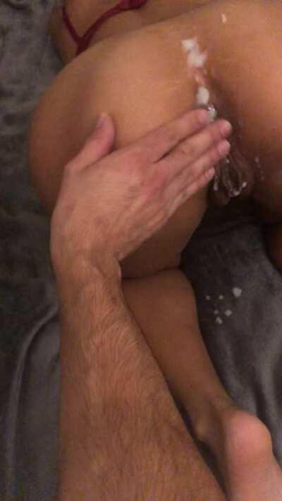 I love when he rubs it on my pussy and keeps fucking me 😍
