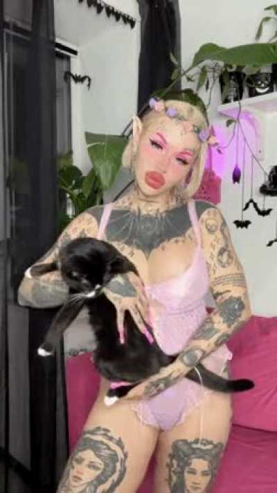 Bimbo elfnymph visited you, +5 luck for today✨✨✨