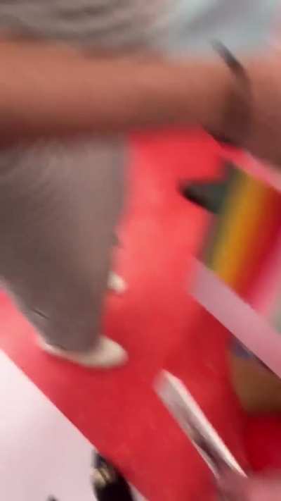 Cecily Strong pregnant