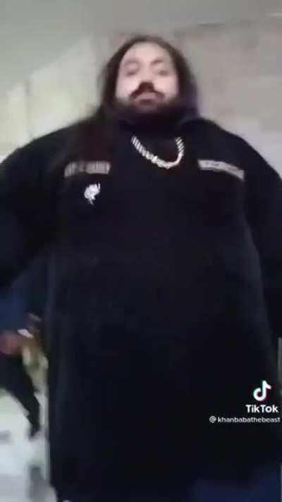 When rhaast has fully stacked mamanune and 30 min gathering storm