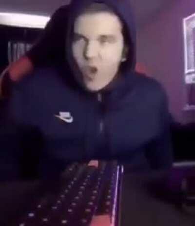 My shitpost quality is plummeting