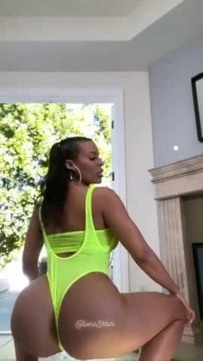 Luna Star and her juicy ass #3