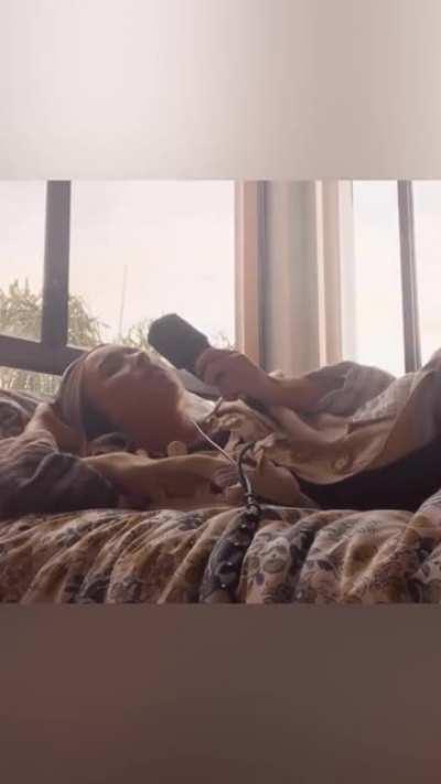 ok do daniel caesar but make it cozy and sideways @ashlynnmalia