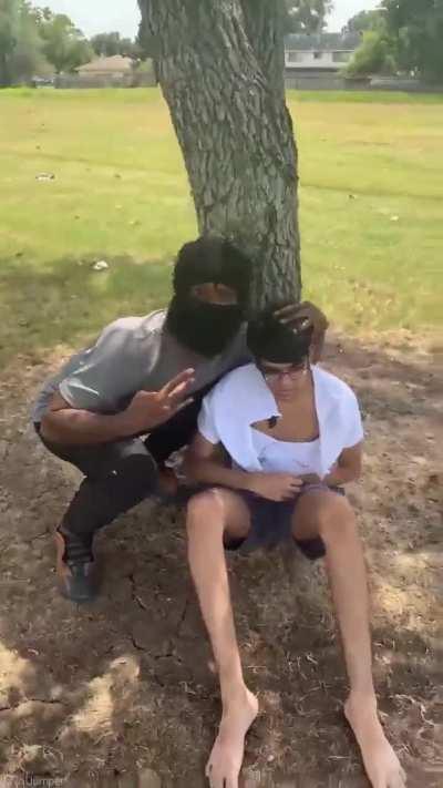 Popular Streamer N3ON Gets Robbed On Camera 