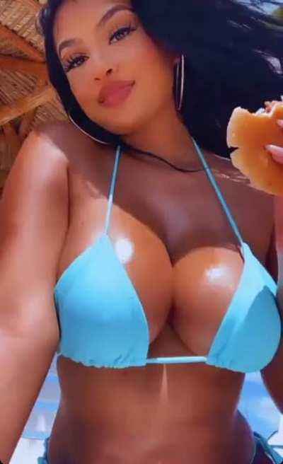 Lucero (@imlucerorios)