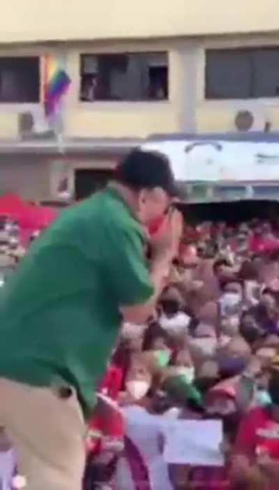 Harry Roque mocking VP Leni Robredo.