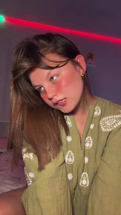 Te encanta la carita de niña que tengo