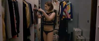 Happy Birthday to Kristen Stewart