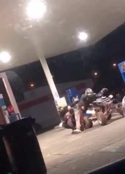 Spartan Palmer and Lasky attempt to arrest the Chief