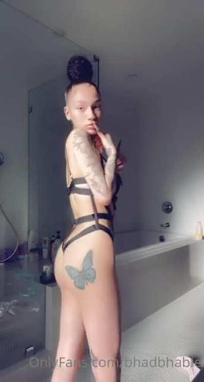 Bhad bhabie 🐐🦋 beautiful bitch💙I am active right now to sell Bhad bhabie's updated vip telegram ✅ new telegram vip group with updated content 1084 pic , 556 vid I am selling it for 16US and the updated Mega is 11US ✅ 💰Paypal and cashapp accepted
