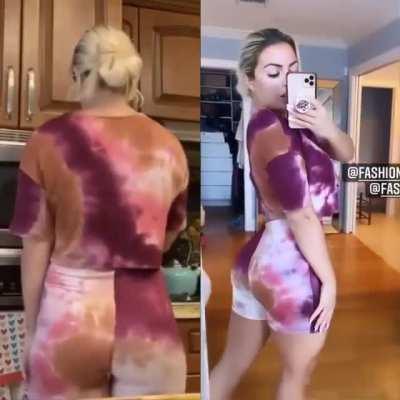 Mandy Rose booty game