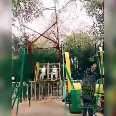 WCGW in a bargain basement amusement park?