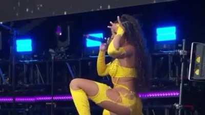 Made in America twerk *SLOW*