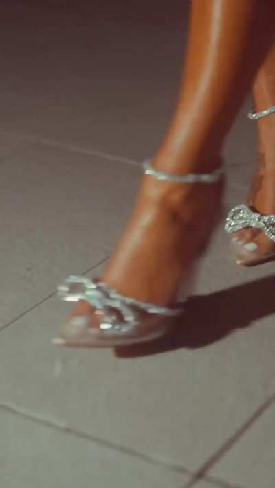 Joy showing off her Halloween costume as Josephine Baker via insta reel 10-30-24