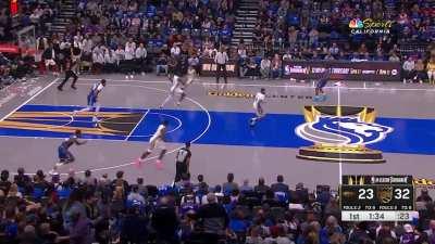 [Highlight] Jose Alvarado stalks his prey as the Pelicans force back to back turnovers and cut the lead to 7