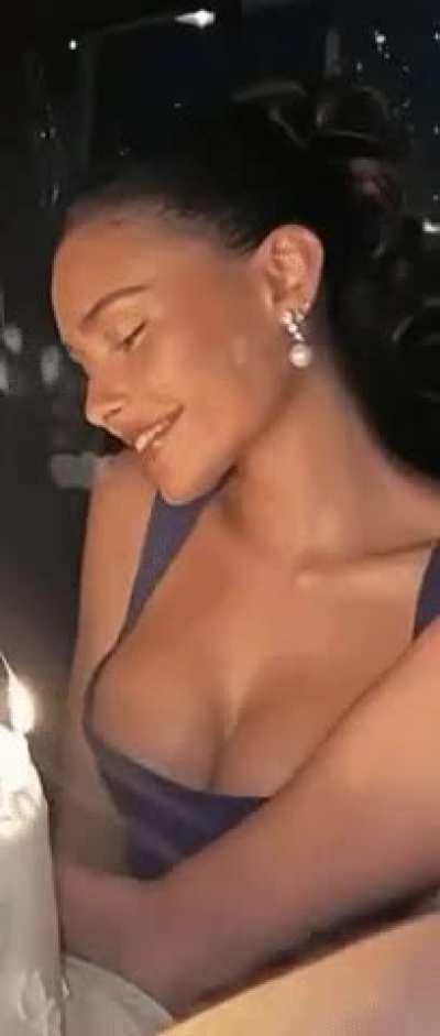 Her tits in this top are mouthwatering