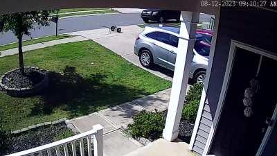 [OC] Detaching a trailer on a decline without the vehicle parked