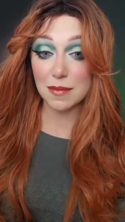 I'm gonna ignore the implications of how often these videos come up for me and instead share them with my favourite sub