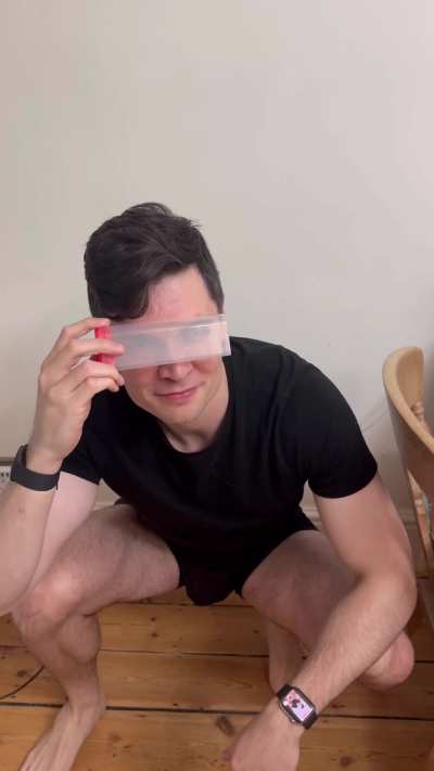 Naked X-ray glasses in the gym