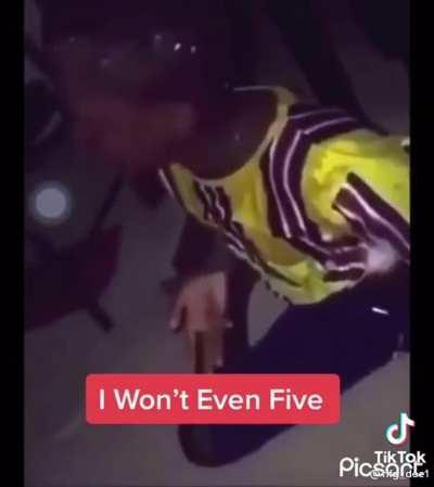 Nigga woke up confused asf 😂