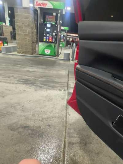 When you gotta go, you gotta go 😈 (WS)