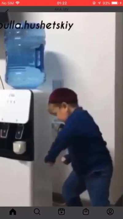 Hasbik VS Watercooler