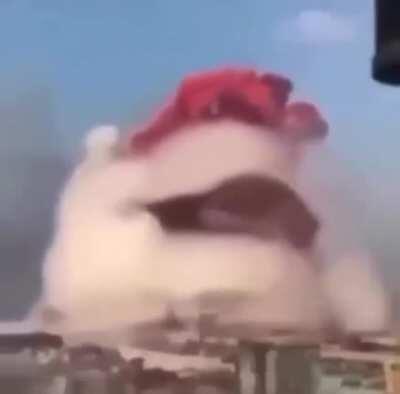 Omg explosion song no way 😩😩😩