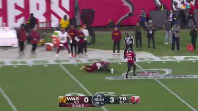 [Highlight] Unbelievable catch from Jayden Daniels to Terry McLaurin