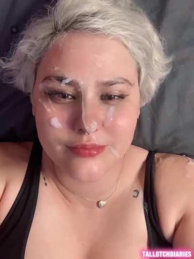 Before and after I received a facial ♡ 