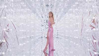 Versace Bright Crystal Advert | October, 2023