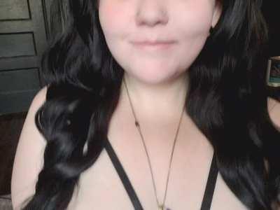 My tits are begging for your cum 🥰 💕 [sext] [rate]