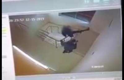 Rail sliding from the 4th floor