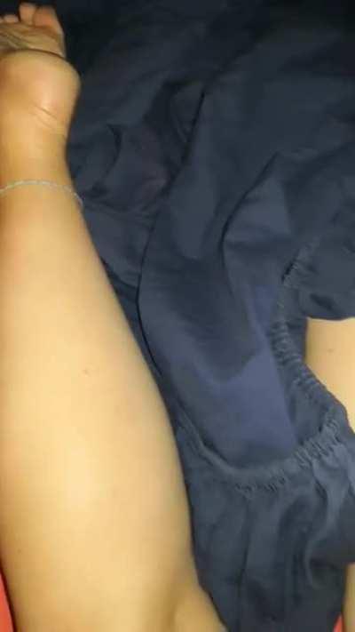 Sleepy girlfriend smooth soles