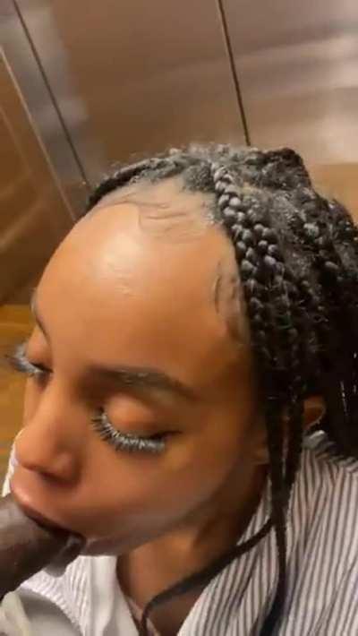 she didn’t care if someone had popped in 😭🥴💦