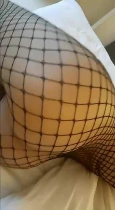 asian slut anyone??