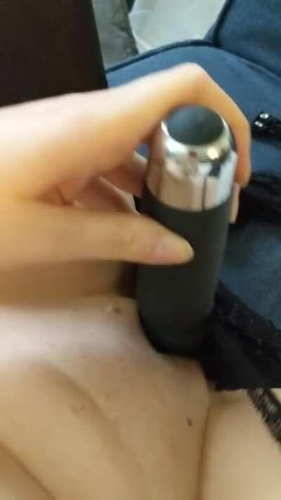 Anyone (f)ree to lend a hand? Or other appendage 😏