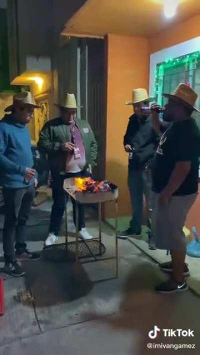 Navidad regia promedio: