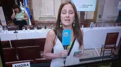 Periodista de camara de diputados le dijo Union por la Plata UxP