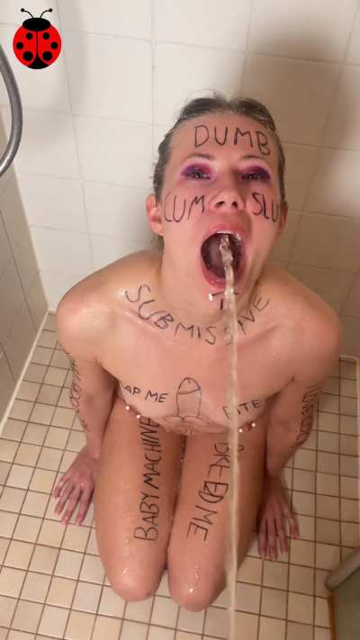 Opening my mouth and drinking masters pee