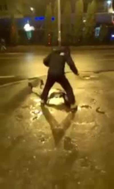 what martial art is this? d or v