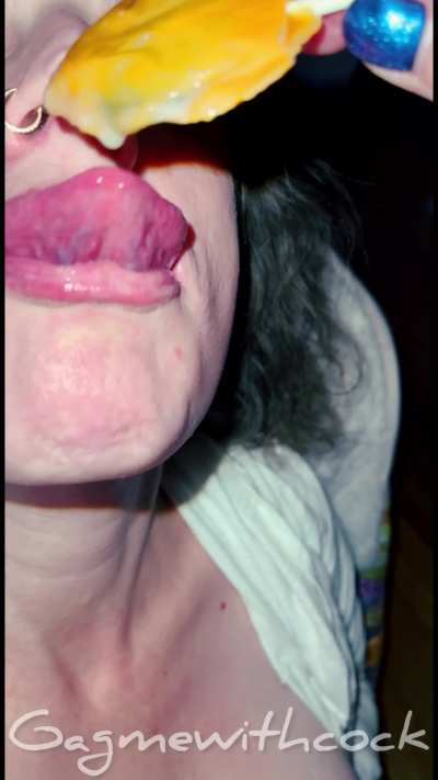 Cum sucker